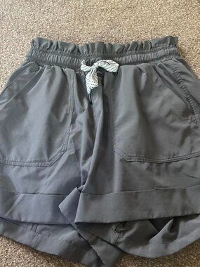 Zella Activewear Women's Shorts Gray XS